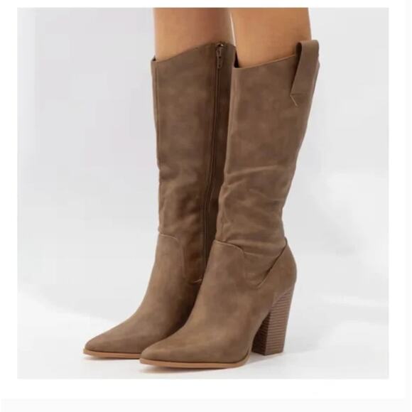 DV Dolce Vita Tezza Western Boots 8.5 NWT Vegan Suede Tan Mid Calf Heel - Picture 2 of 6